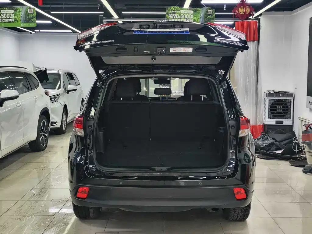 Highlander 2021 2.0T four-wheel drive premium version 7 seats купить на сайте DeffCars