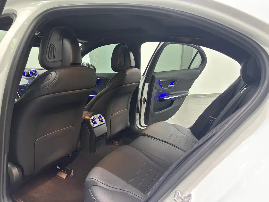 Mercedes-Benz C-Class 2024 C 260 L Sports Edition купить на сайте DeffCars