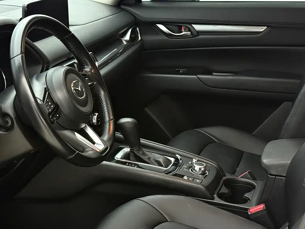Mazda CX-5 2022 2.0L automatic two-wheel drive smart model купить на сайте DeffCars