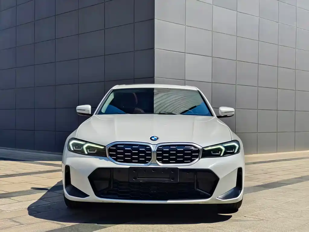 BMW 3 Series 2023 325Li M Sports Package купить на сайте DeffCars