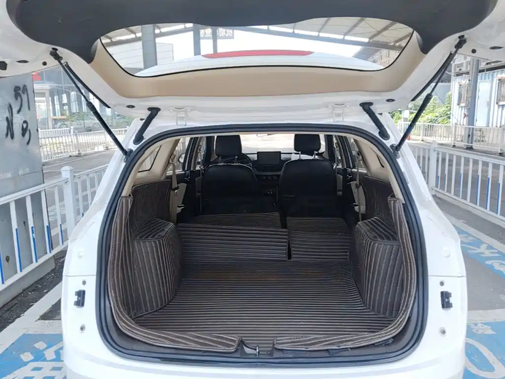 Baojun 310W 2017 1.5L manual comfort model National VI купить на сайте DeffCars