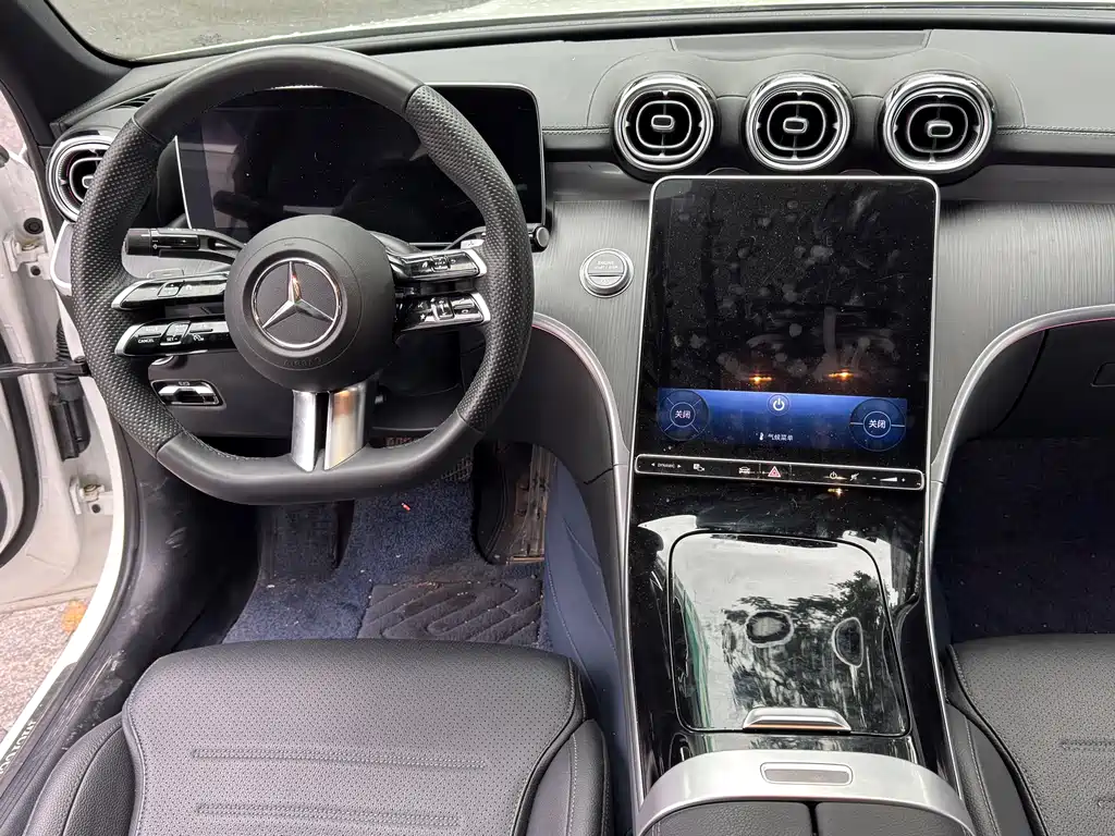 Mercedes-Benz C-Class 2023 facelift C 260 L sports version купить на сайте DeffCars