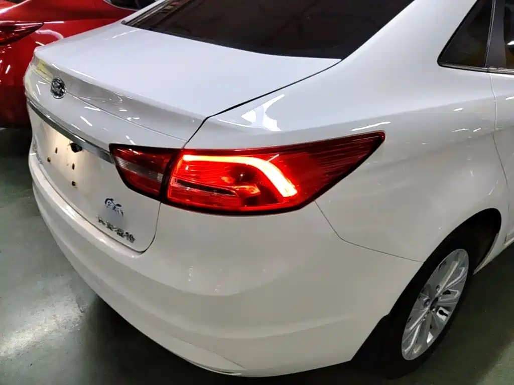 Forex 2015 1.5L automatic fashion model купить на сайте DeffCars