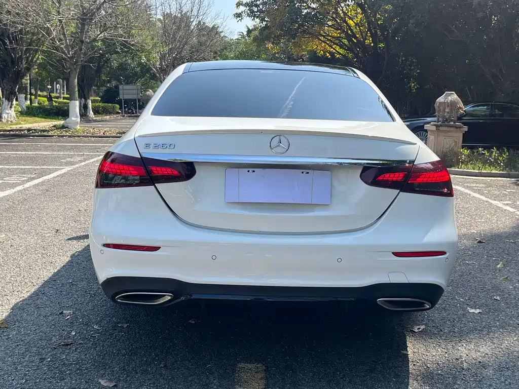 Mercedes-Benz E-Class imported 2021 facelift E 260 fashionable sports version купить на сайте DeffCars