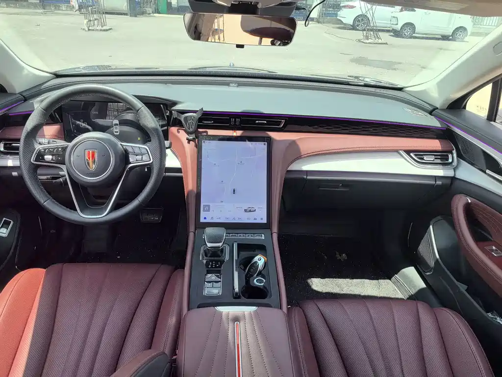Hongqi H5 2024 1.5T DCT Zhilian Qiyun Edition купить на сайте DeffCars