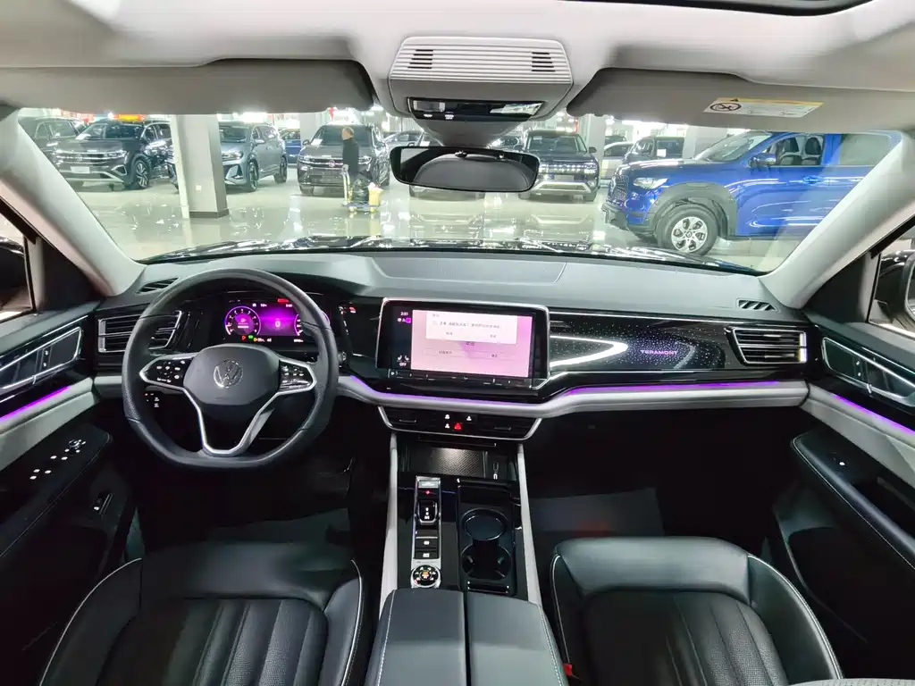 Touron 2021 380TSI four-wheel drive luxury version купить на сайте DeffCars