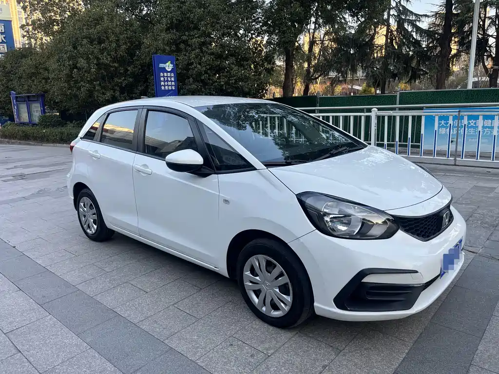 Fit 2021 1.5L CVT Trendy Edition купить на сайте DeffCars