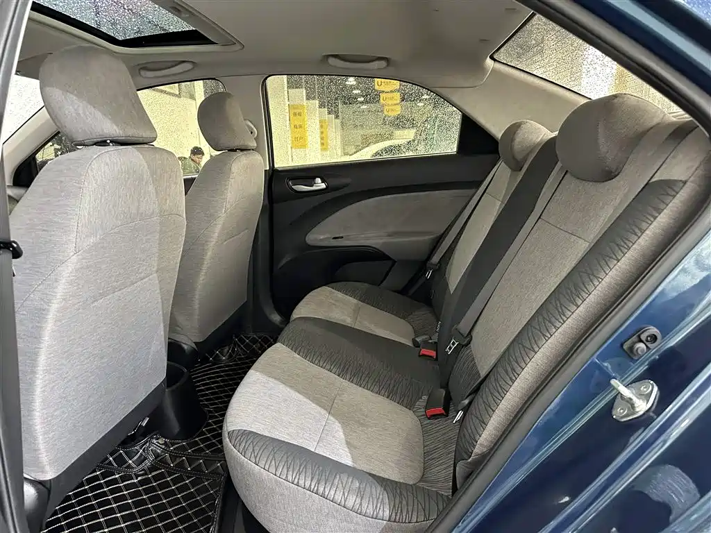 Huanchi 2020 facelift 1.4L automatic comfort sunroof version купить на сайте DeffCars