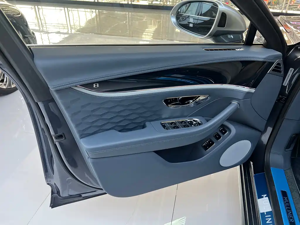 Flying Spur 2024 4.0T V8 Mulliner купить на сайте DeffCars