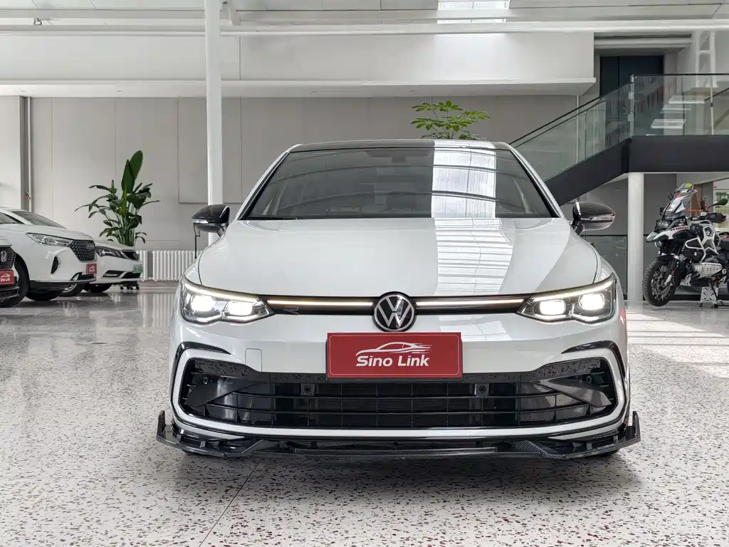 Golf 2023 facelift 280TSI DSG R-Line Lite купить на сайте DeffCars