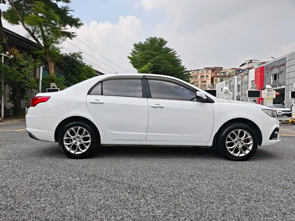 Yuanjing 2018 1.5L Manual Happiness Edition купить на сайте DeffCars