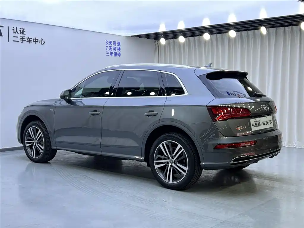 Audi Q5L 2020 45 TFSI exclusive fashion model купить на сайте DeffCars
