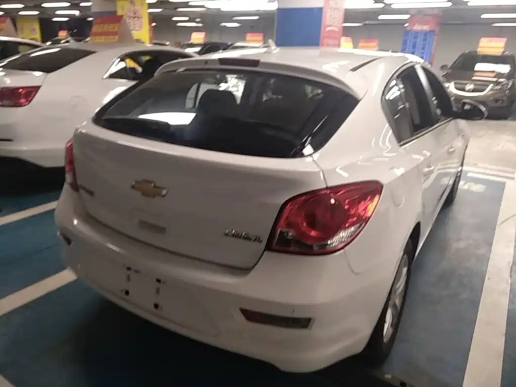 Cruze 2013 hatchback 1.6L automatic luxury model купить на сайте DeffCars
