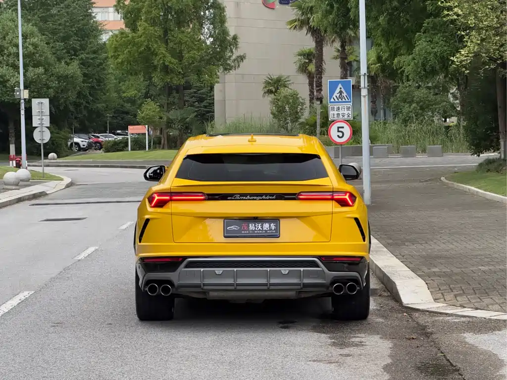 Urus 2018 4.0T V8 купить на сайте DeffCars
