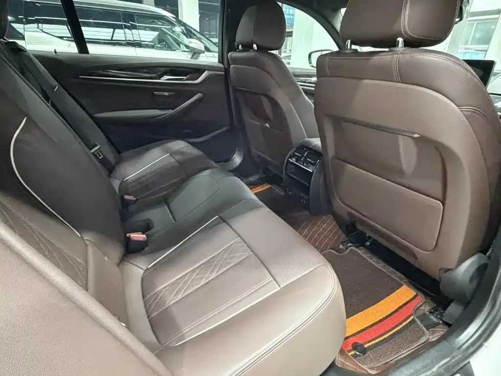 BMW 5 Series 2022 facelift 2 525Li M sports package купить на сайте DeffCars