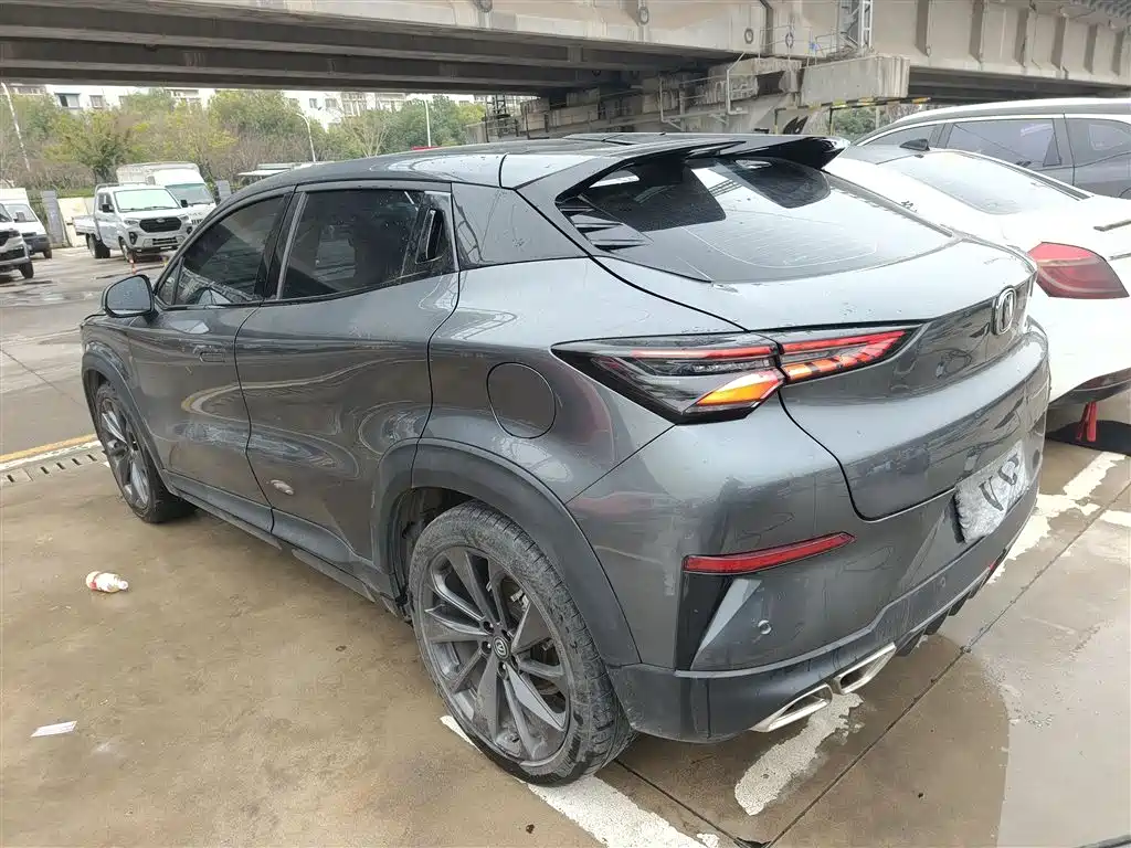 Changan UNI-T 2020 1.5T premium model купить на сайте DeffCars