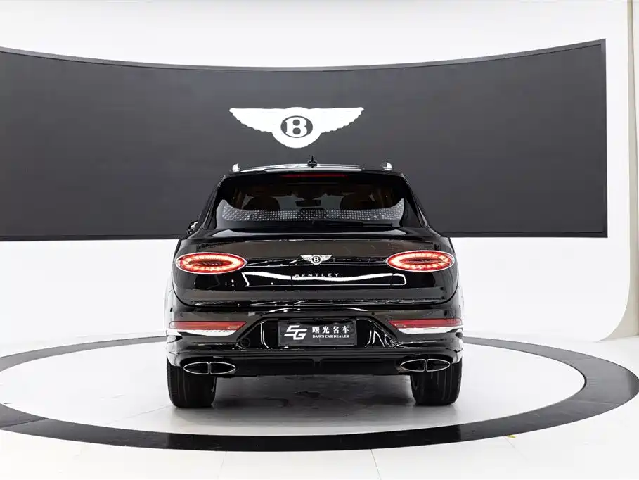 Bentayga 2021 4.0T V8 купить на сайте DeffCars