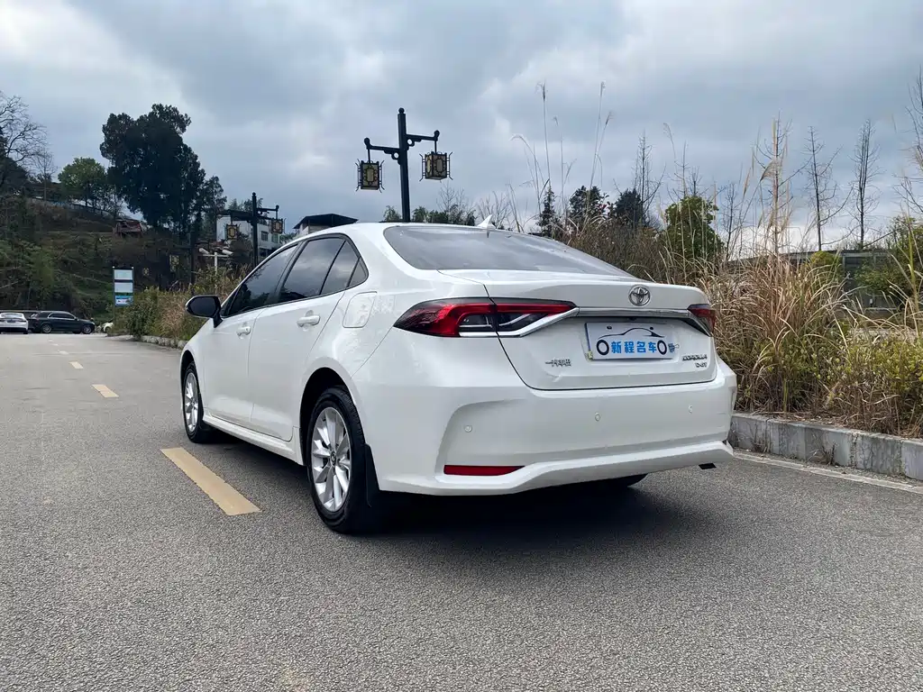 Corolla 2021 1.2T S-CVT Elite PLUS Edition купить на сайте DeffCars