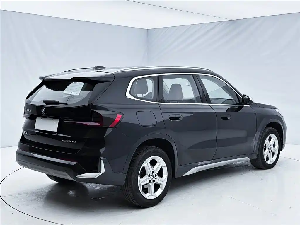 BMW X1 2023 sDrive20Li X Design Package купить на сайте DeffCars
