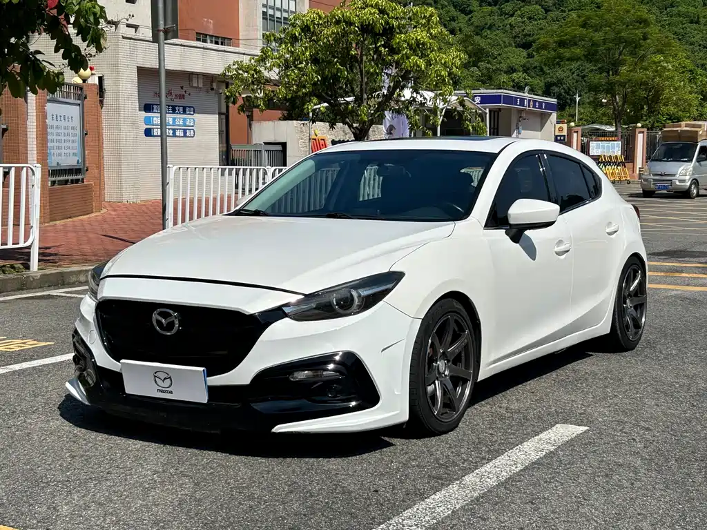 Mazda3 Angkesela 2017 hatchback 2.0L automatic luxury model National V купить на сайте DeffCars
