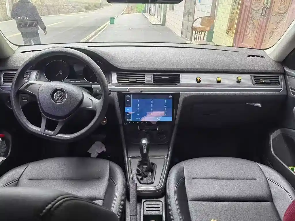 Bora 2016 1.6L automatic fashion model купить на сайте DeffCars