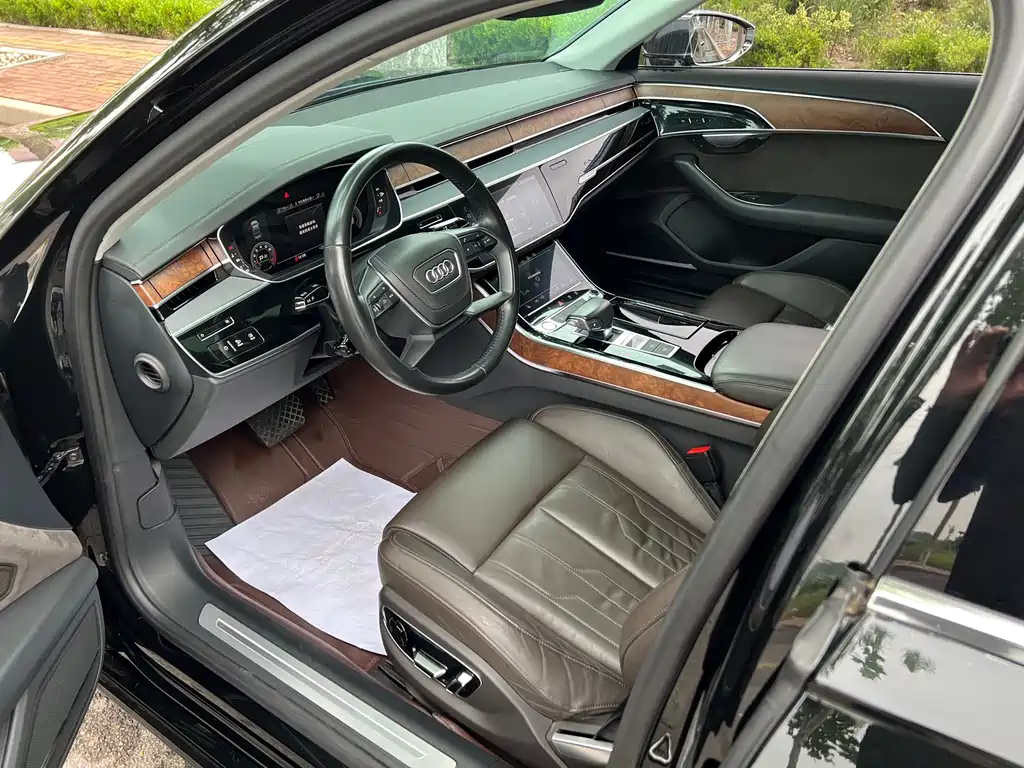 Audi A8 2018 A8L 55 TFSI quattro launch version exclusive model купить на сайте DeffCars