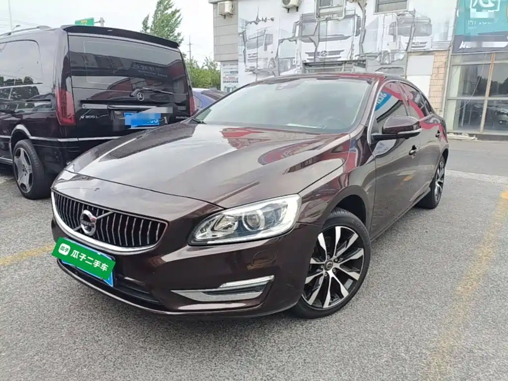 Volvo S60 2019 S60L T3 Smart Edition купить на сайте DeffCars