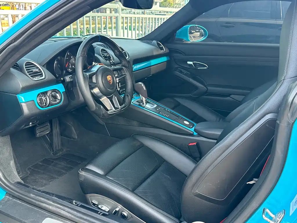Porsche 718 2018 Cayman 2.0T купить на сайте DeffCars