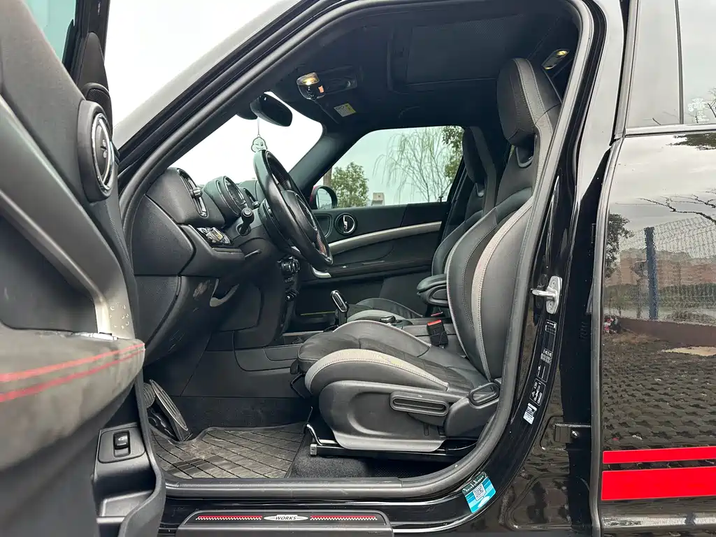 MINI JCW COUNTRYMAN 2021 2.0T JOHN COOPER WORKS A купить на сайте DeffCars