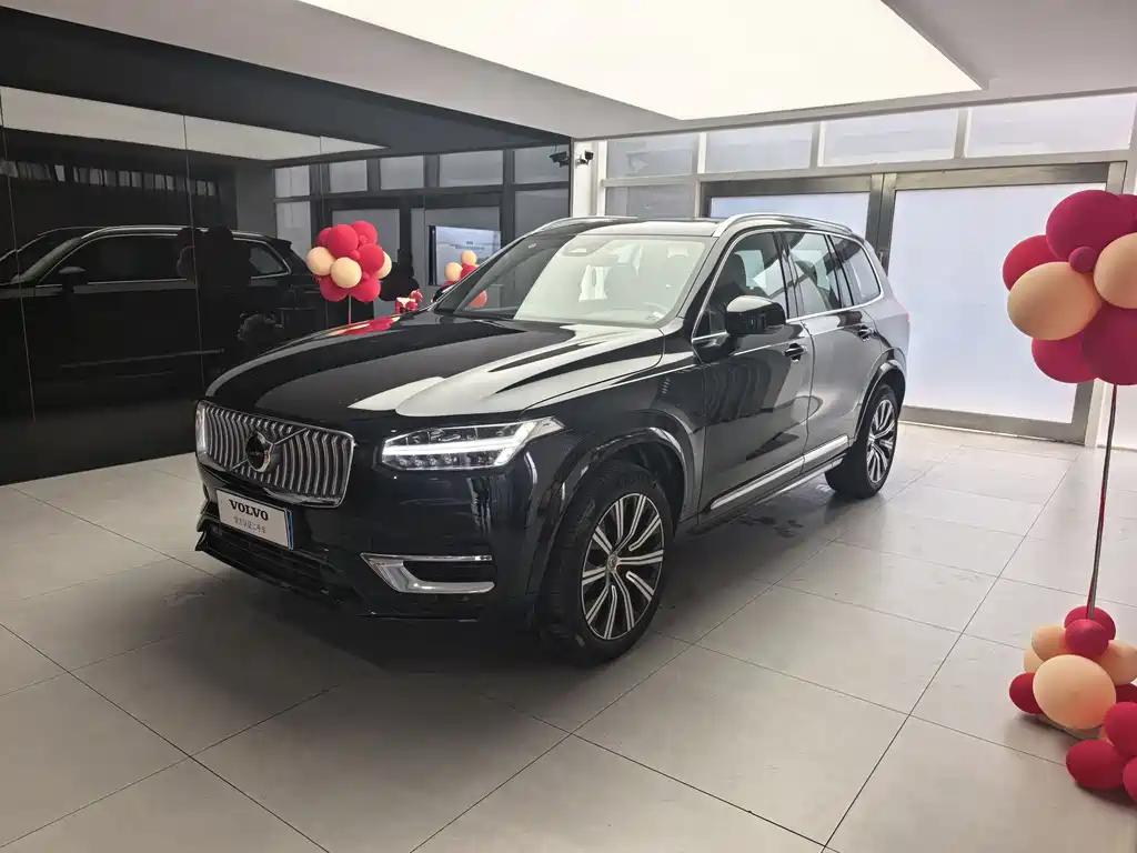 Volvo XC90 2024 B5 Smart Deluxe Edition 5 seats купить на сайте DeffCars