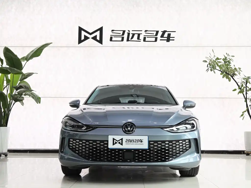 LAMANDO 2023 LAMANDOL 280TSI DSG Hot Edition купить на сайте DeffCars