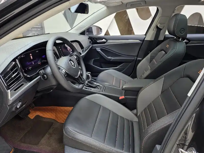 Sagitar 2021 280TSI DSG 30th Anniversary Edition купить на сайте DeffCars