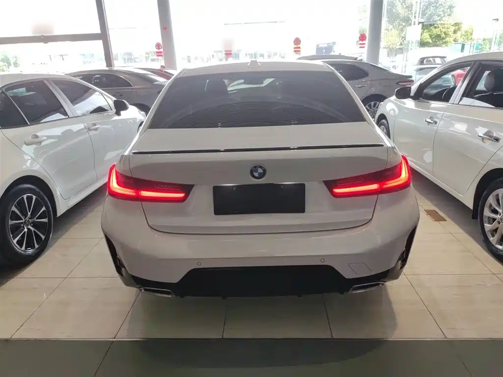 BMW 3 Series 2025 325Li M Sports Package купить на сайте DeffCars