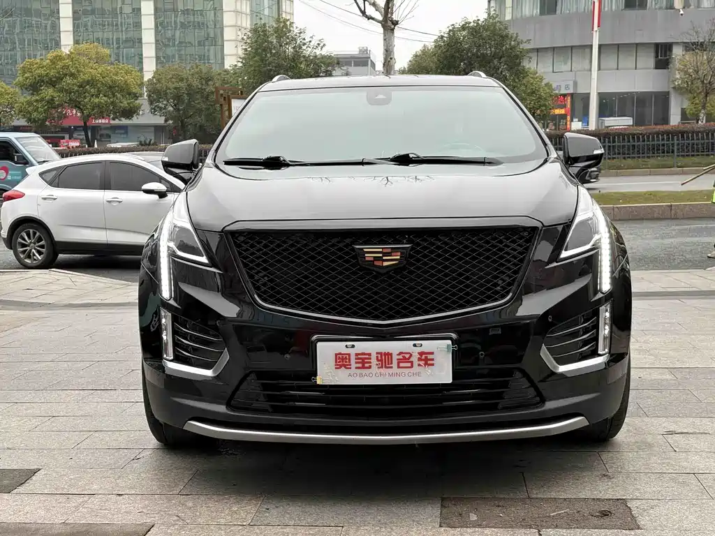 Cadillac XT5 2023 2.0T two-wheel drive fashion model купить на сайте DeffCars
