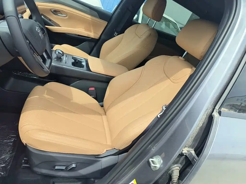 Song L DM-i 2024 112km Leading купить на сайте DeffCars