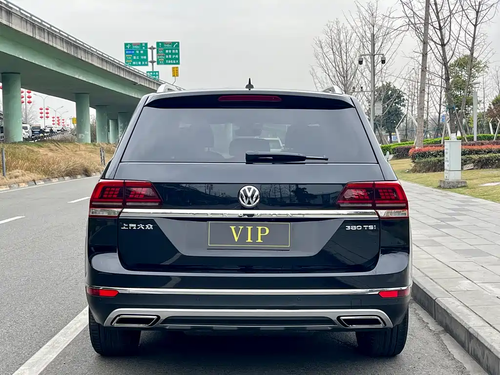 Touron 2020 facelift 380TSI four-wheel drive luxury version купить на сайте DeffCars