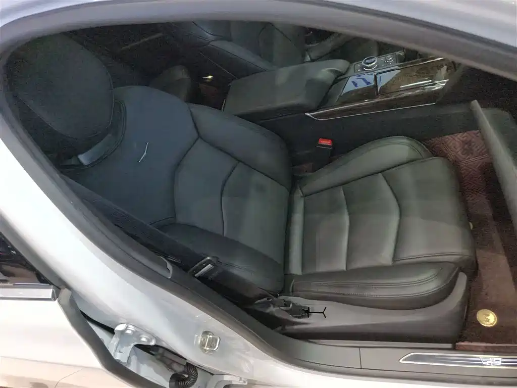 Cadillac CT6 2022 28T luxury model купить на сайте DeffCars