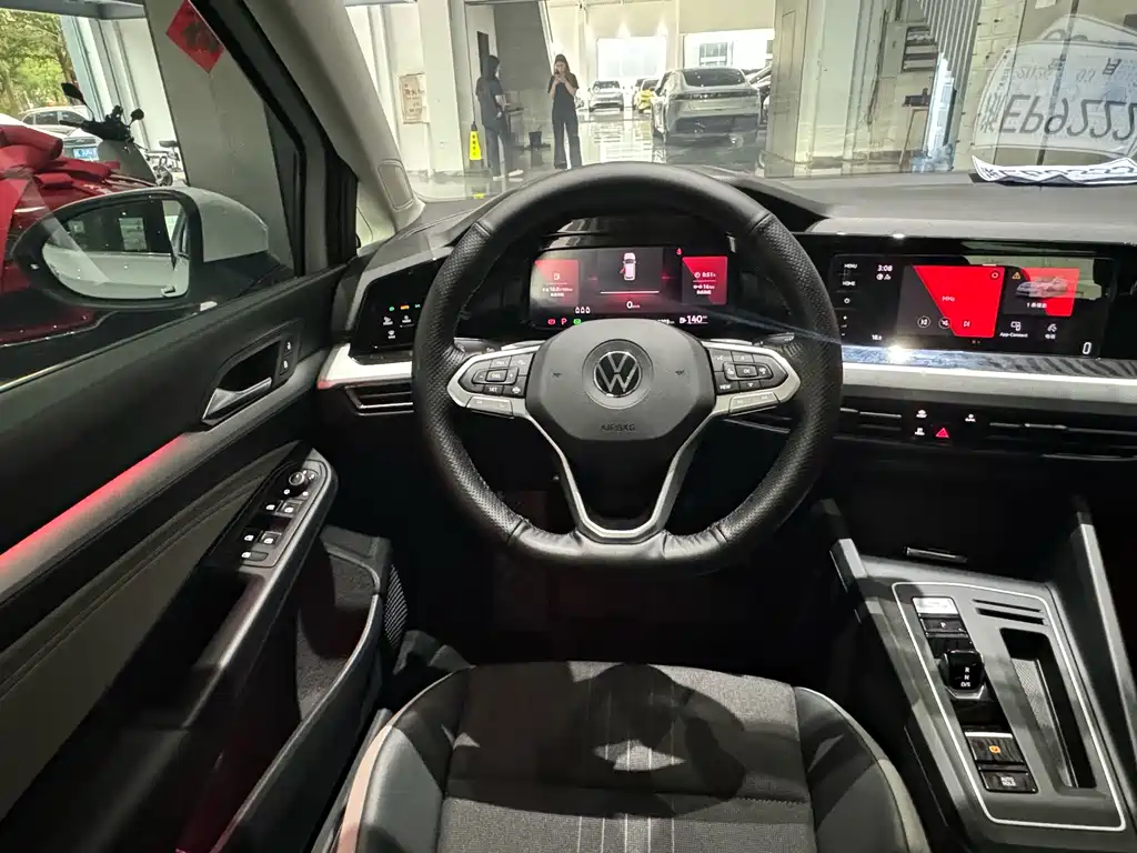 Golf 2023 280TSI DSG Pro купить на сайте DeffCars