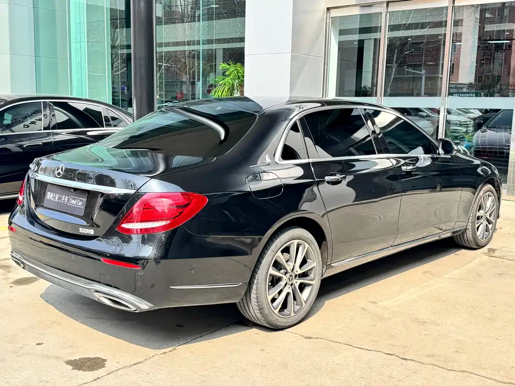 Mercedes-Benz E-Class 2019 E 200 L купить на сайте DeffCars