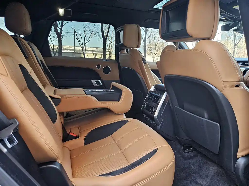 Range Rover Sport 2021 3.0 L6 Black Edition купить на сайте DeffCars