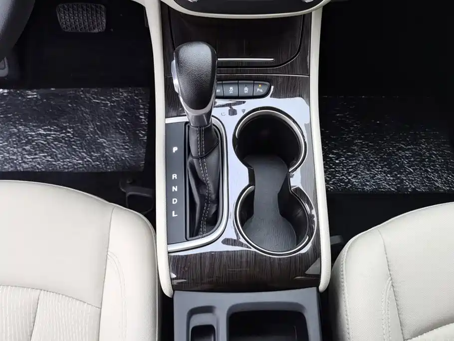 Weilan 2019 Sedan 15S Automatic Enterprising купить на сайте DeffCars