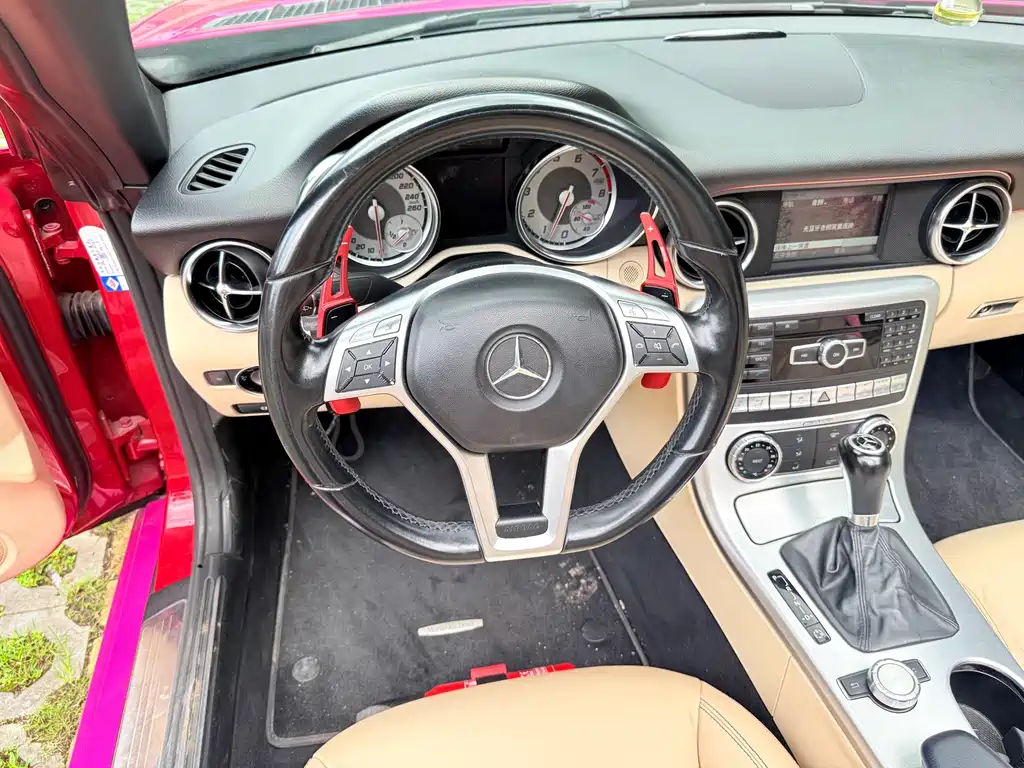 Mercedes SLK-Class 2011 SLK 200 Fashion Edition купить на сайте DeffCars