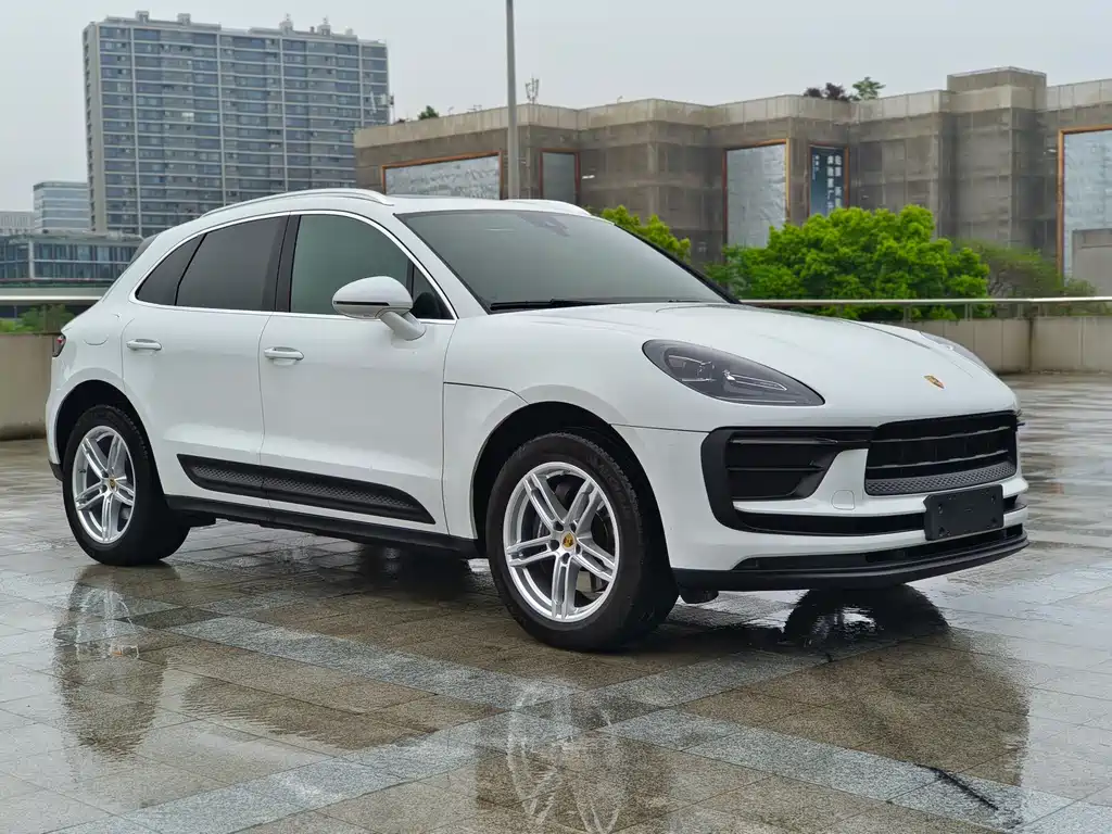 Macan 2024 Macan 2.0T купить на сайте DeffCars