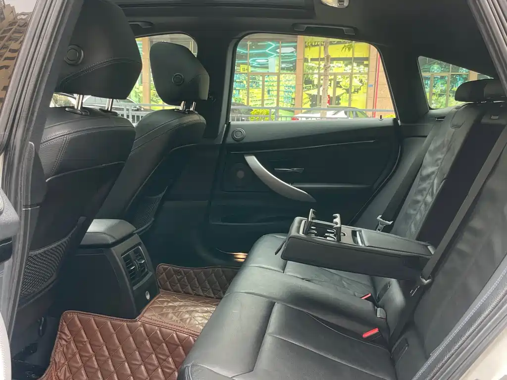 BMW 3 Series GT 2018 320i M Sports купить на сайте DeffCars