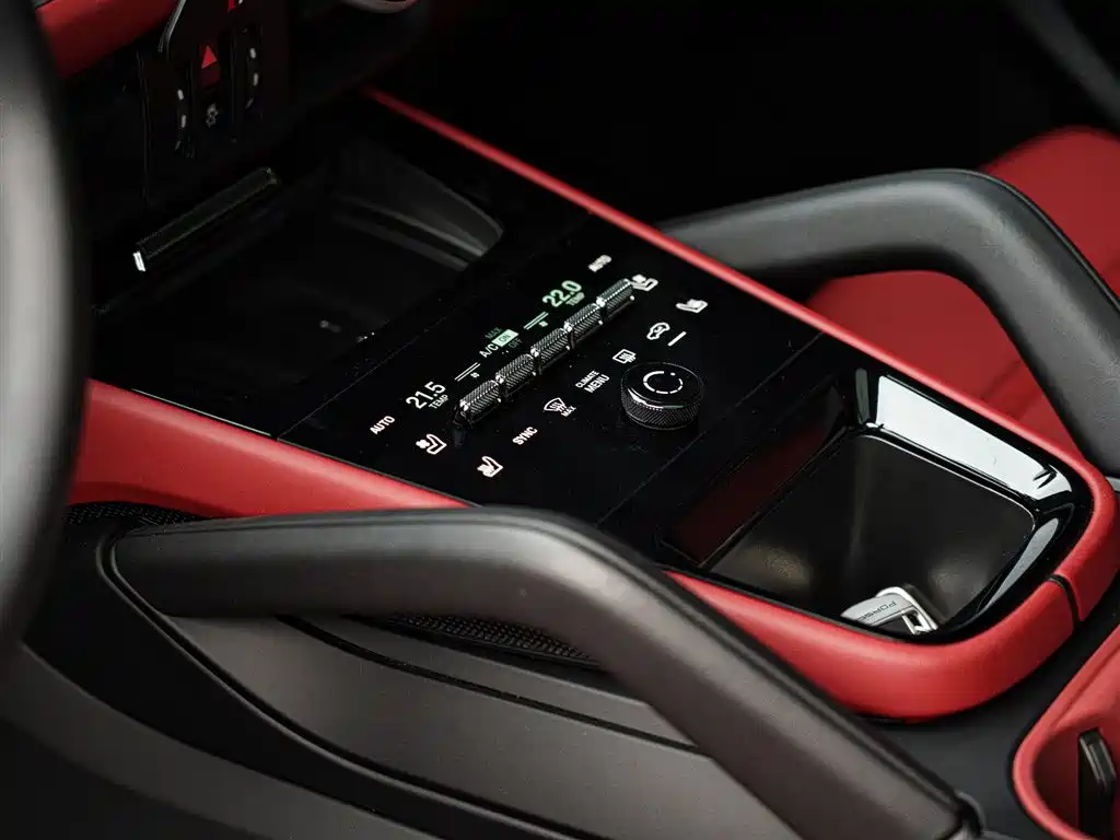 Cayenne 2024 Cayenne 3.0T купить на сайте DeffCars