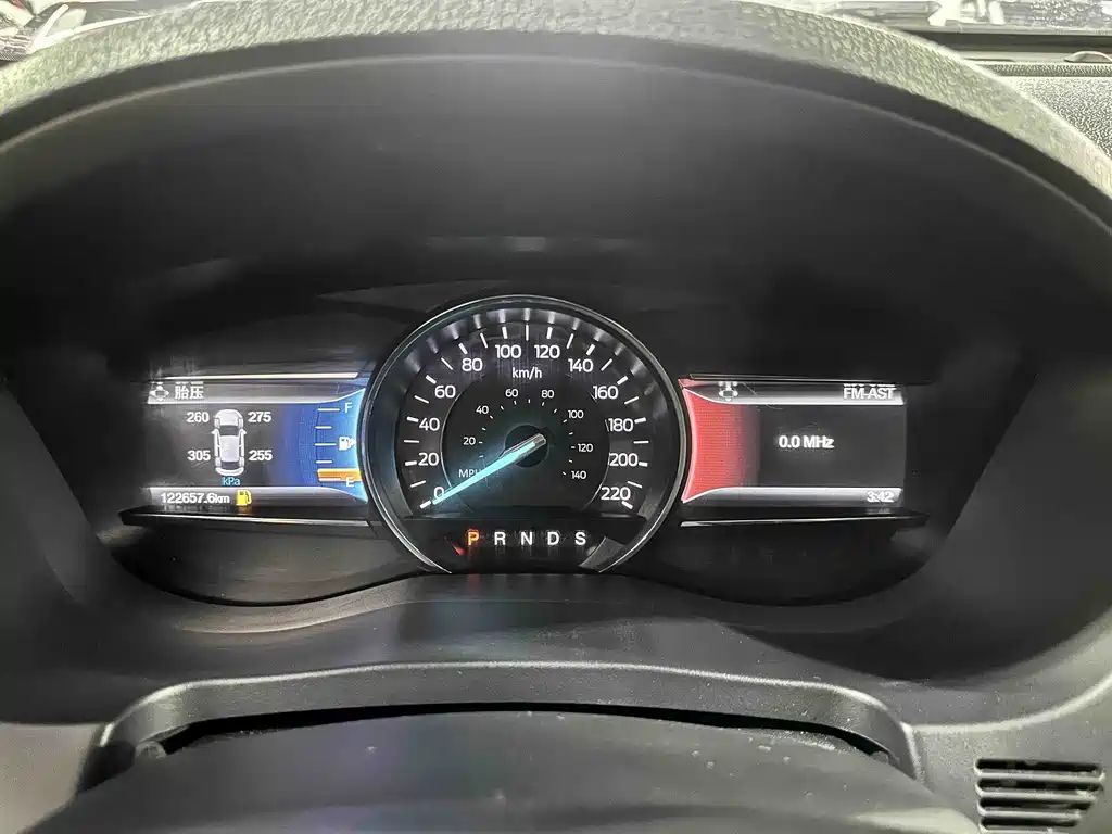 Explorer (Imported) 2016 2.3T Fashion Edition купить на сайте DeffCars