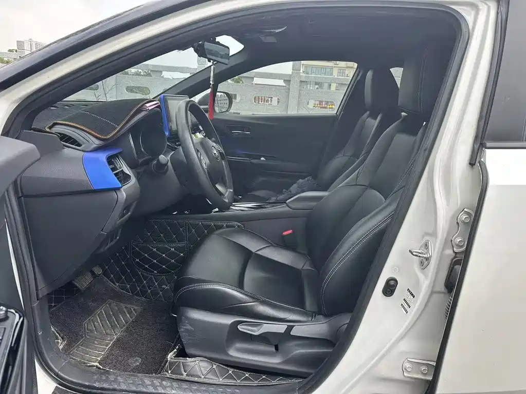 Yize IZOA 2020 2.0L Yixiang Edition купить на сайте DeffCars