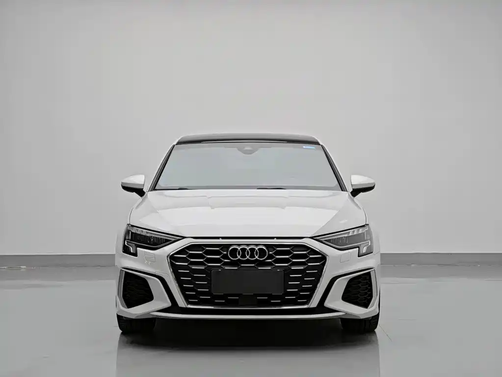 Audi A3 2023 A3L Limousine 35 TFSI fashionable and sporty купить на сайте DeffCars