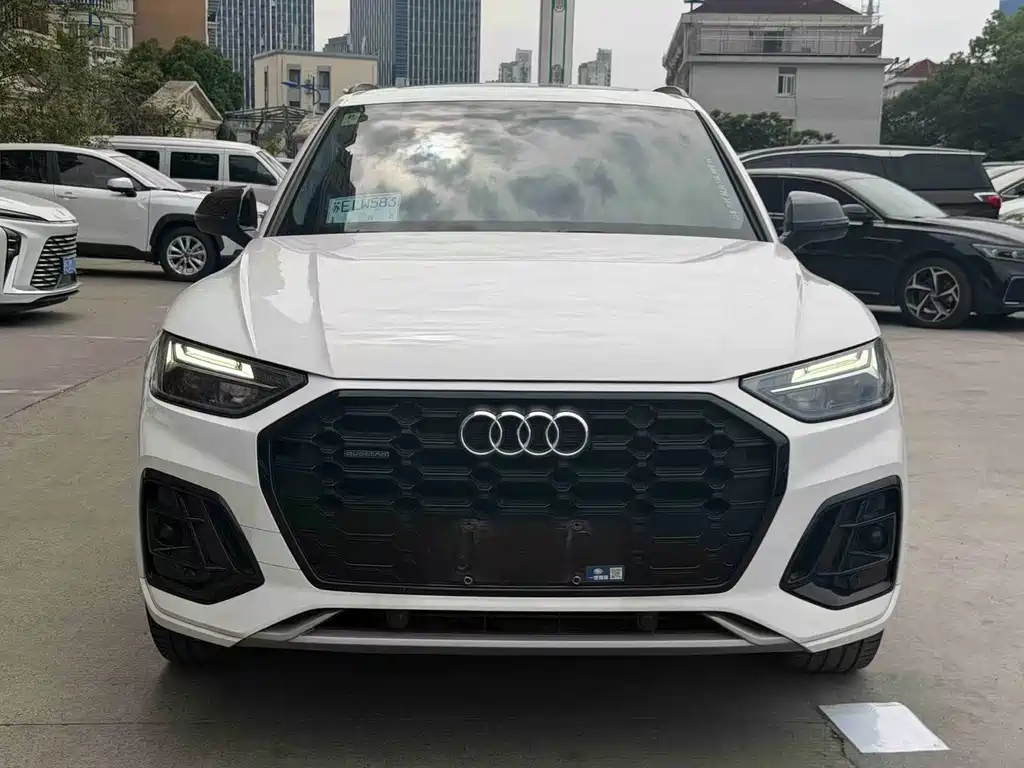 Audi Q5L 2022 40T luxury and dynamic model купить на сайте DeffCars
