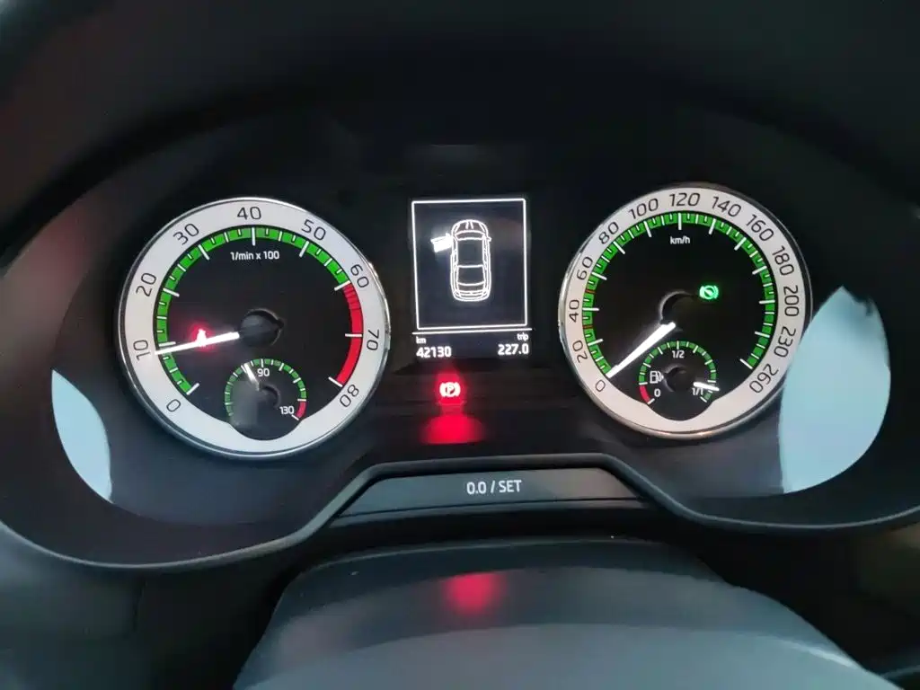Octavia 2019 TSI230 DSG Smart Deluxe Edition National V купить на сайте DeffCars